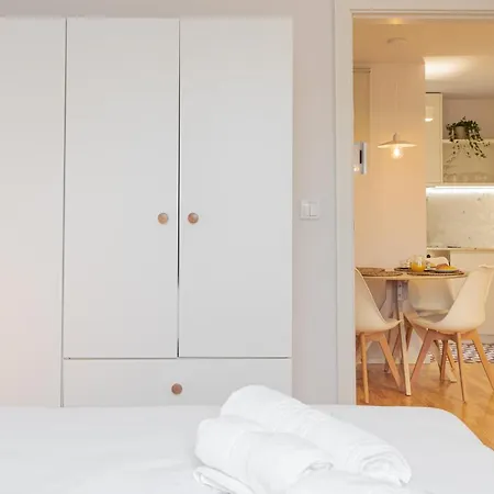Alegria Design By Homing Appartement